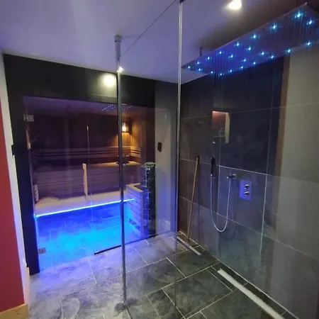 Guest Hypercenter Hot Tubs - Sauna & Mtb Storage * Morzine