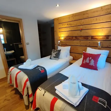 Alpine Vibes Guest Chalet - Spa - Sauna - Morzine Premium Location Dağ evi