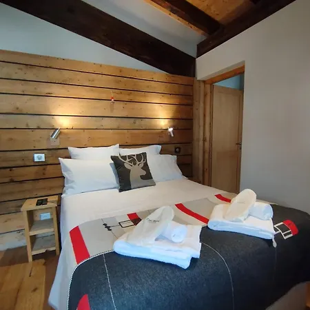 Alpine Vibes Guest Chalet - Spa - Sauna - Morzine Premium Location Dağ evi Morzine