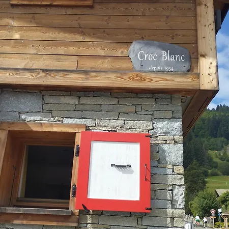 Alpine Vibes Guest Chalet - Spa - Sauna - Morzine Premium Location בקתה